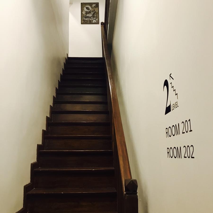 Baobabed Hostel Yangon, Myanmar Екстер'єр фото