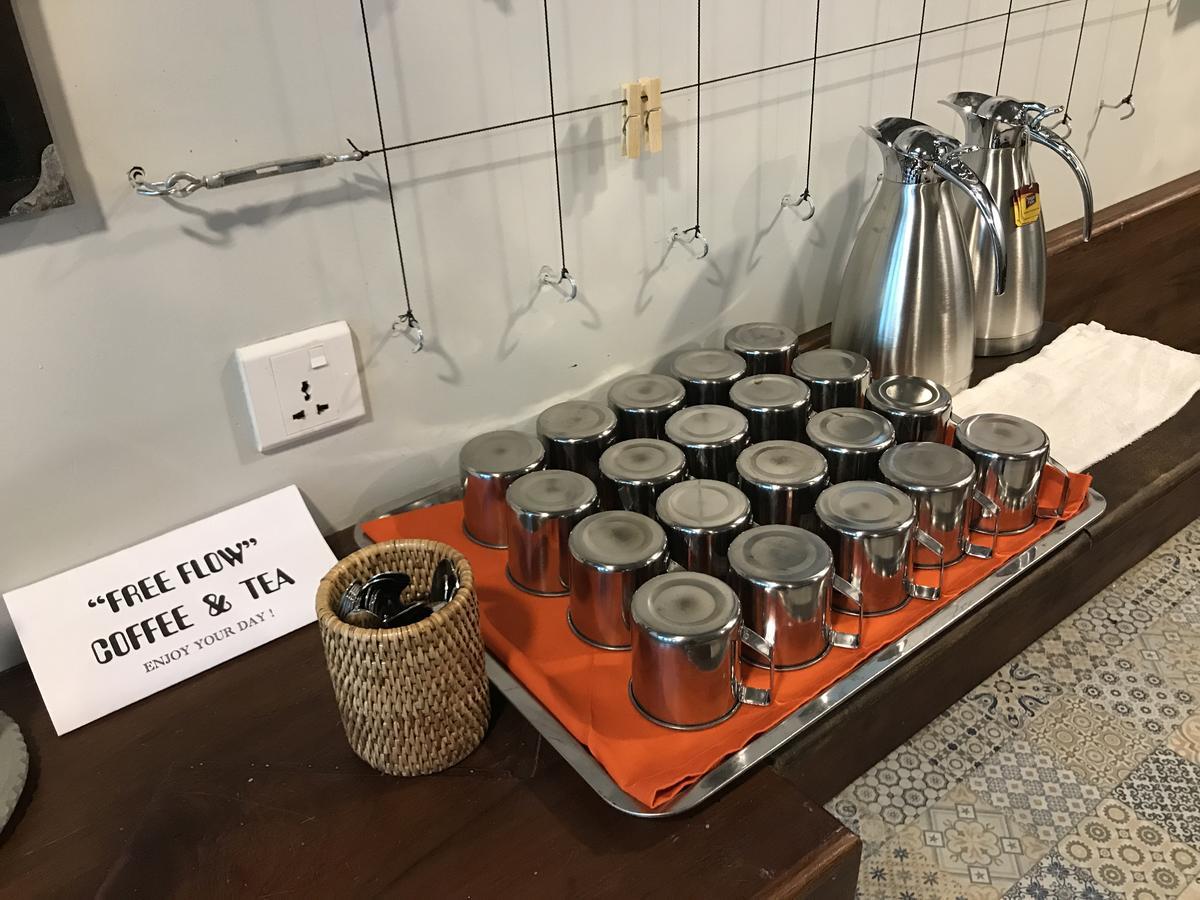 Baobabed Hostel Yangon, Myanmar Екстер'єр фото