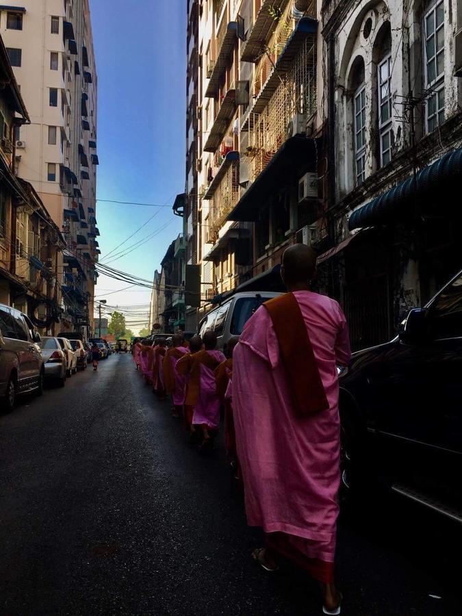 Baobabed Hostel Yangon, Myanmar Екстер'єр фото