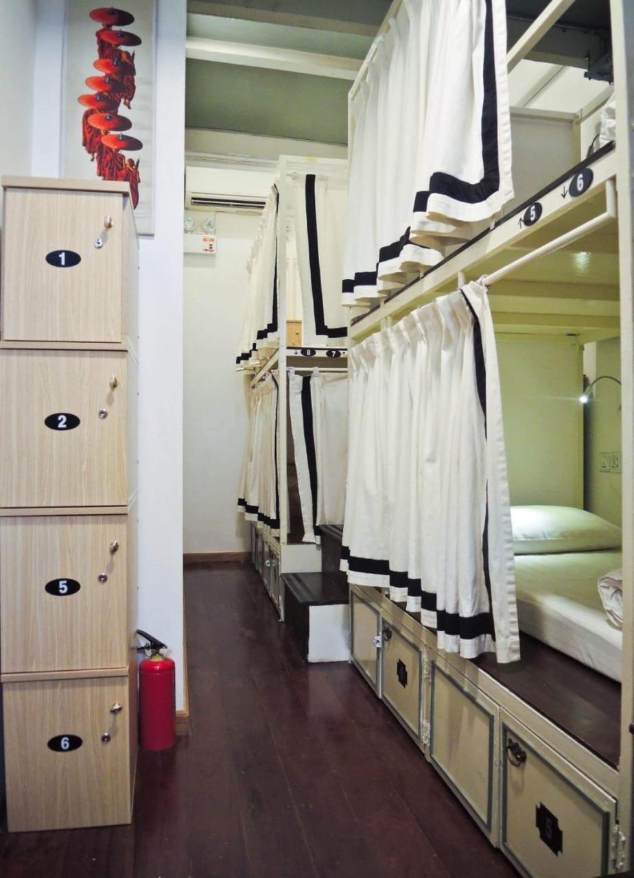 Baobabed Hostel Yangon, Myanmar Екстер'єр фото