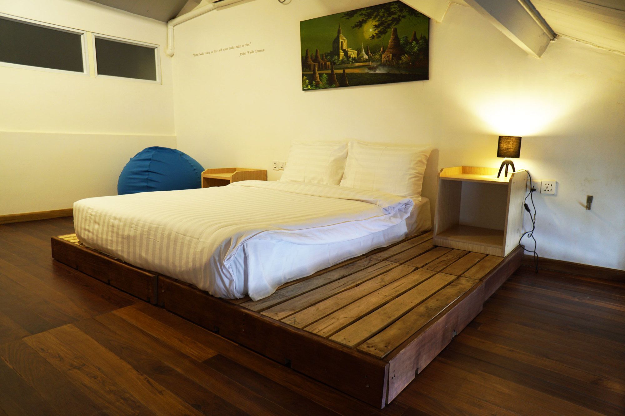 Baobabed Hostel Yangon, Myanmar Екстер'єр фото